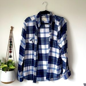 AE flannel ⚠️SALE⚠️ 3 for 25